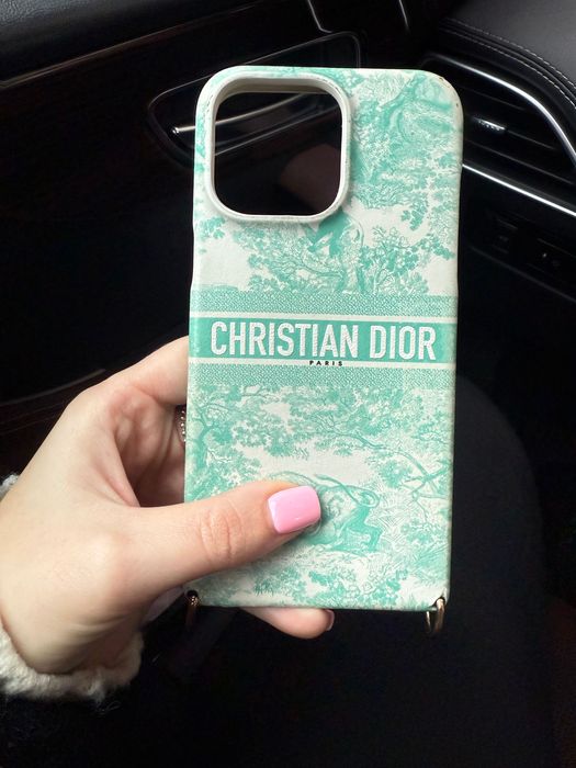 Оригинальный чехол christian dior на iphone 15 pro max
