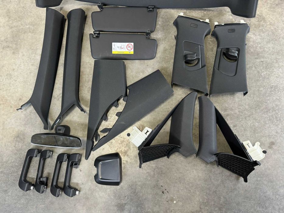 Чорна стеля чорний потолок Audi A4 B9 ауді а4 б9 седан sline s-line