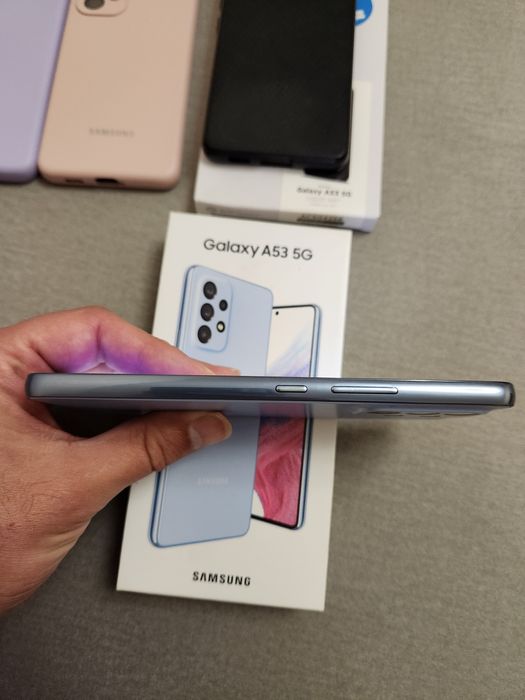 Смартфон Samsung Galaxy A53 Duos 8/256Gb
SM-A5360 + 4е чехла