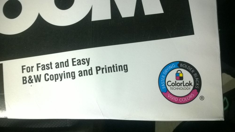 Продаётся бумага новая 250 за 1 шт.