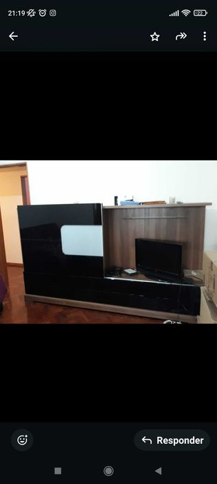 Móvel de sala com bar