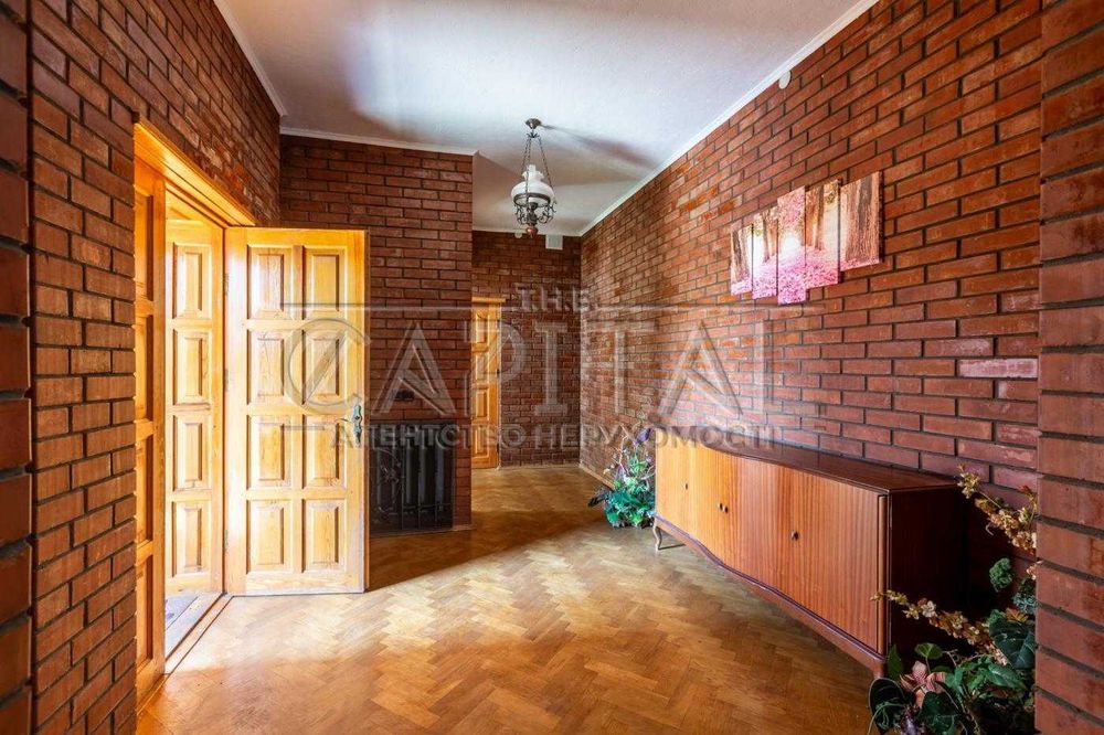 Оренда будинку 300 м² у с. Кийлів  Бориспільский район  Гараж Газ Генератор Інвертор
