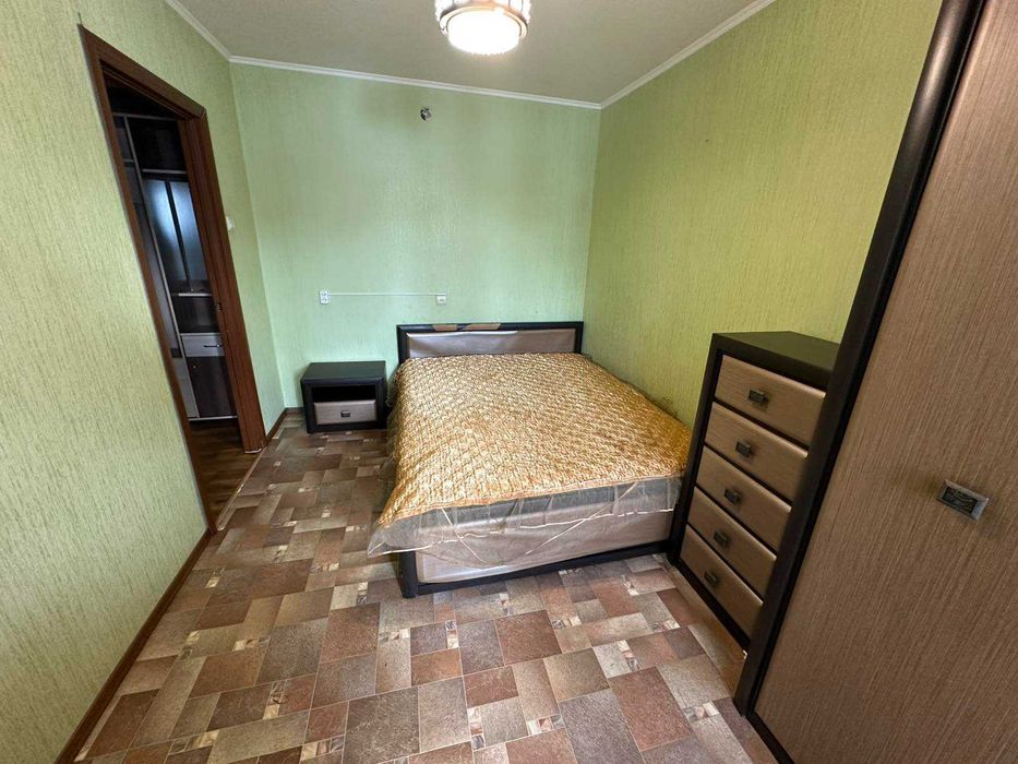 здам 2 квартиру  на Ширшова