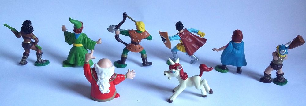 Pvc  -Dungeons & Dragons ,  Dragones Y Mazmorras- Maia Borges