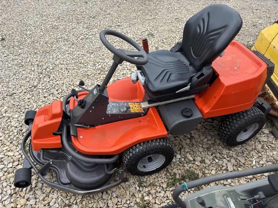 Husqvarna Rider R 13 C AWD 4x4 stan 15,5 KM hydrostat Gwarancja