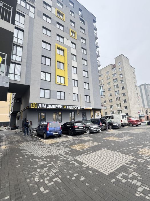 Продаж  напівпідвального  приміщення