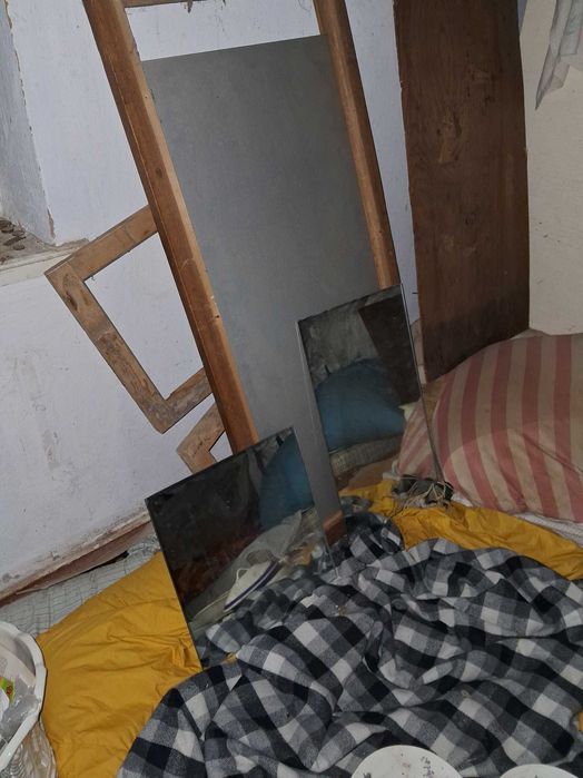 Кровать диван шкаф та інше б/у