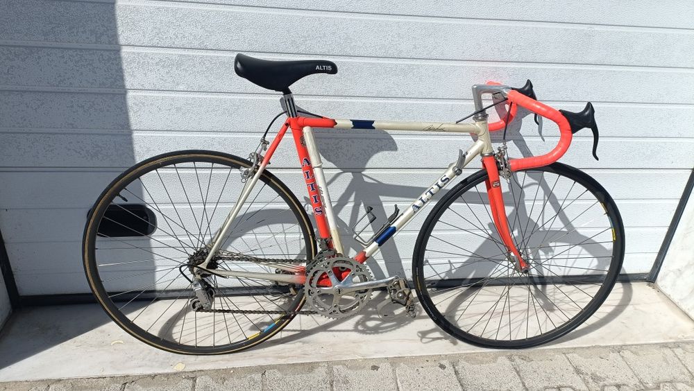Bicicleta de ciclismo dos anos 90