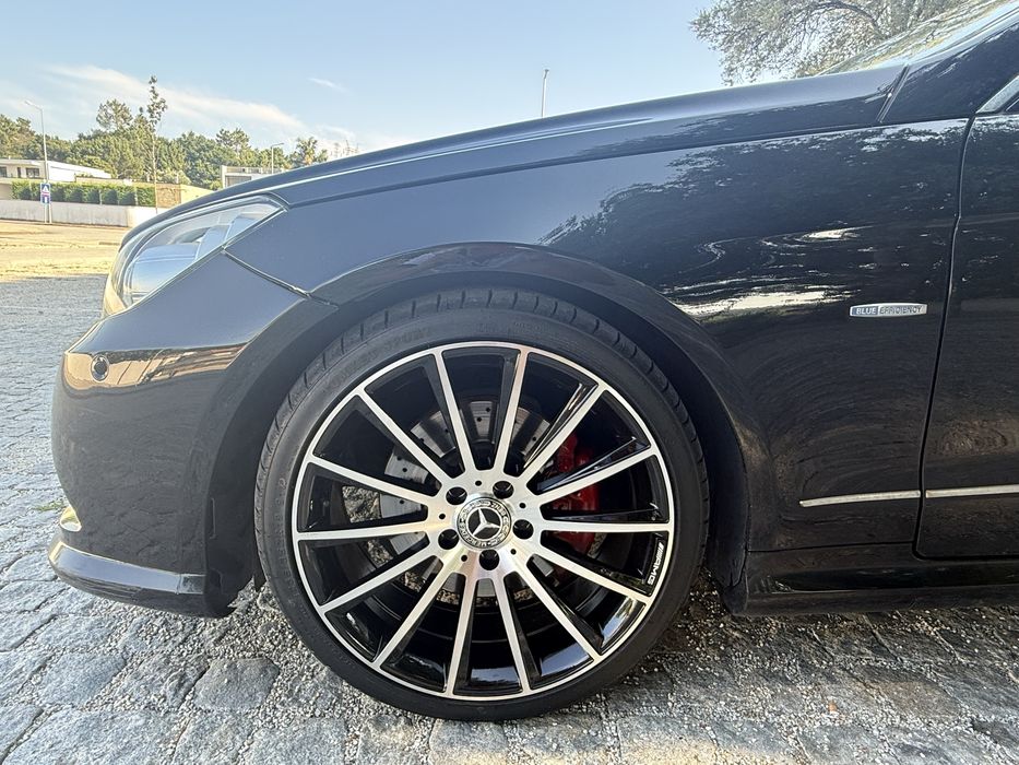 Mercedes-Benz E 220 — fotografia 10