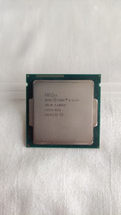 Intel Core i5-4440 CPU448245799479552000