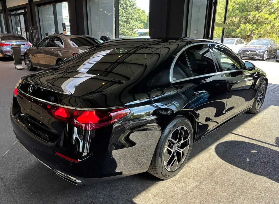 Auto do ślubu | Mercedes do ślubu | Samochód na Wesele z szoferem