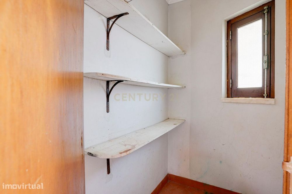Apartamento T3+2 em Samora Correia | Conforto, Espaço e Excelente Loca