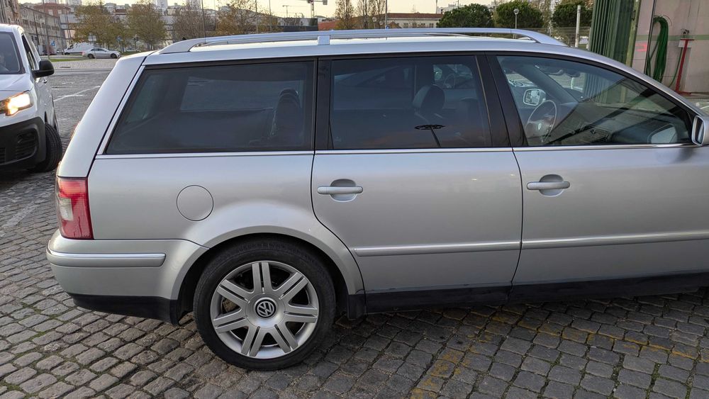 Volkswagen Passat Highline 1.9 TDI Automático – 2002
