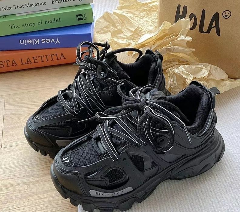 Balenciaga Track