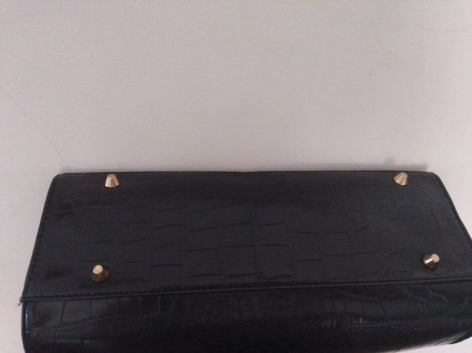 Bolsa preta Parfois
