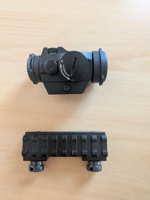 Aimpoint Micro T-2 – 2 MOA – Completa