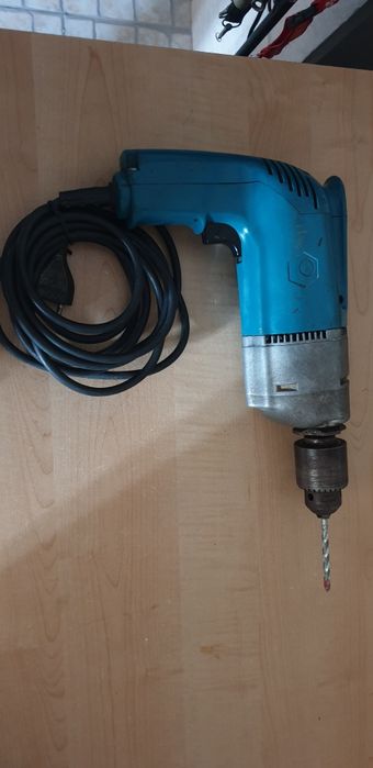 Berbequim Black Decker com percussão
