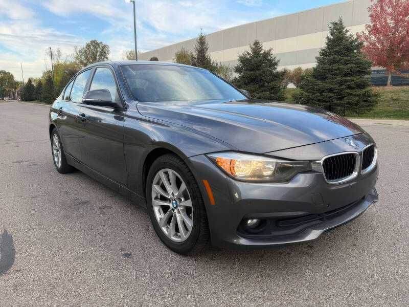 2016 BMW 3 Series 320i