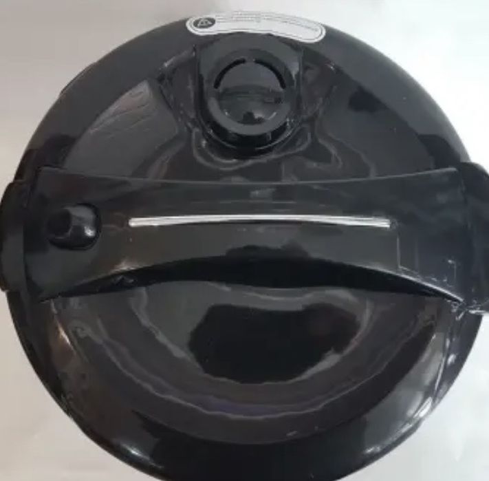 Мультиварка Zep-Line 12 програм 1800 Вт