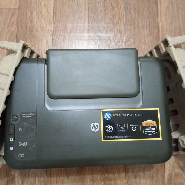 Принтер deskjet Hp 2050A