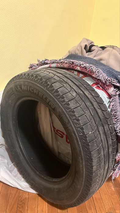 Michelin 245/60 R18 — 4 шини, зима