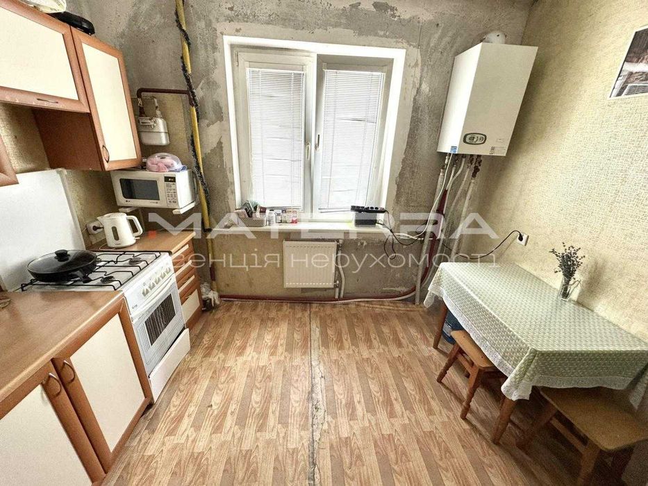 Тарасівка продаж 2 к. кв. з індивідуальним опаленням