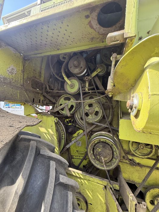 Комбаїн claas dominator 76