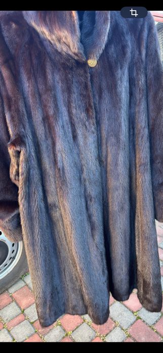 Цельная норковая шуба