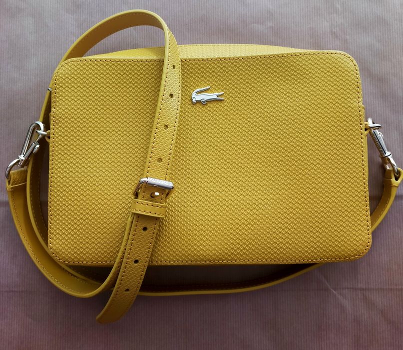 Mala Lacoste nova original, de mulher