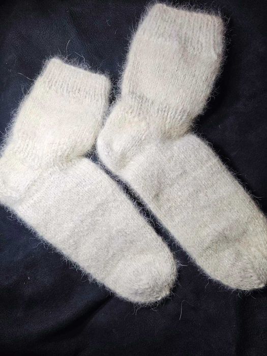 Для здоровья : носки, наколенники, пояса  и прочее из собачьей шерсти.