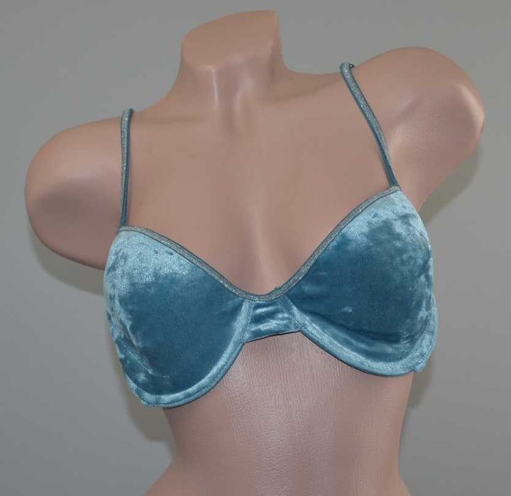 Шикарный веклюровый бюстгальтер Victoria's Secret (80C)