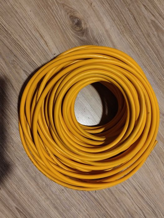 przewod wysokiego napiecia