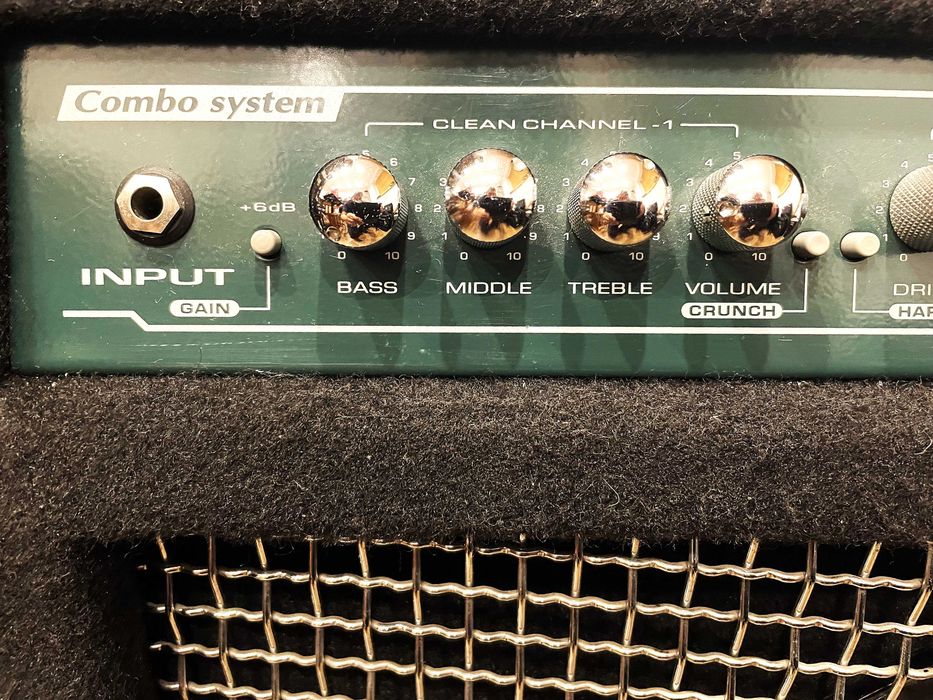 Combo Gitarowe G-75 Taurus o mocy 75W z głośnikiem 12", 2-kanałowe