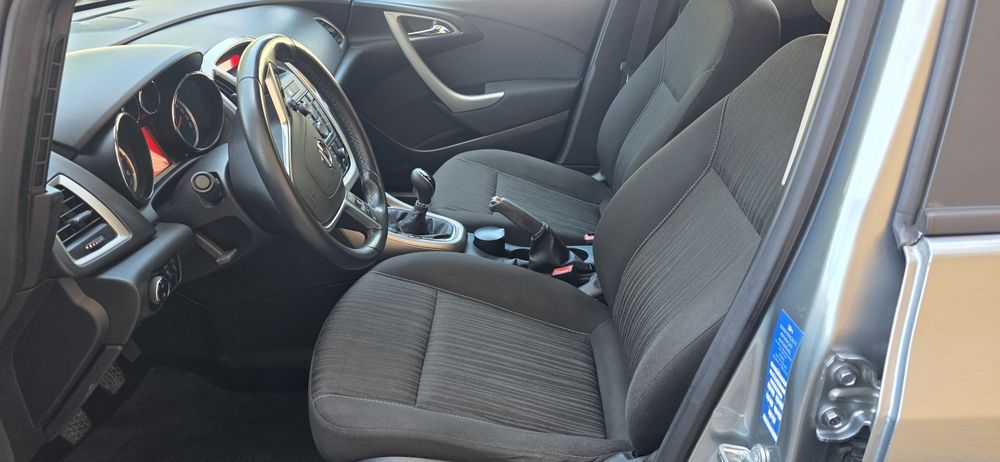 Opel astra 1.3cdti nacional 2011 poucos kilometros impecável aceito retoma