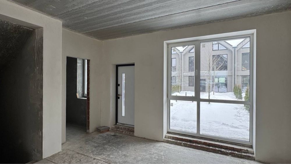 Таунхаус в центральній частині Бучі