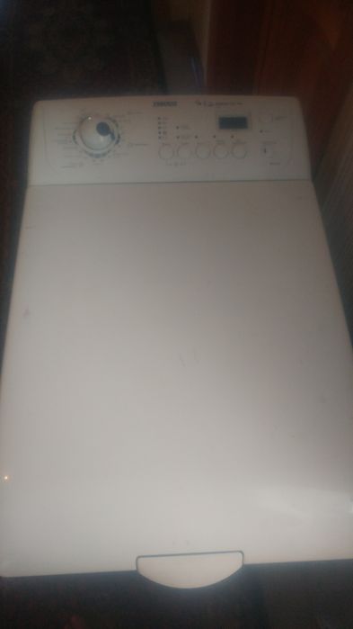 Продам стиральную машинку по запчастинах