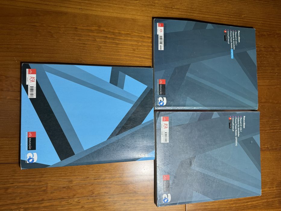 Livro escolar e livro de apoio para matematica m,PI9.