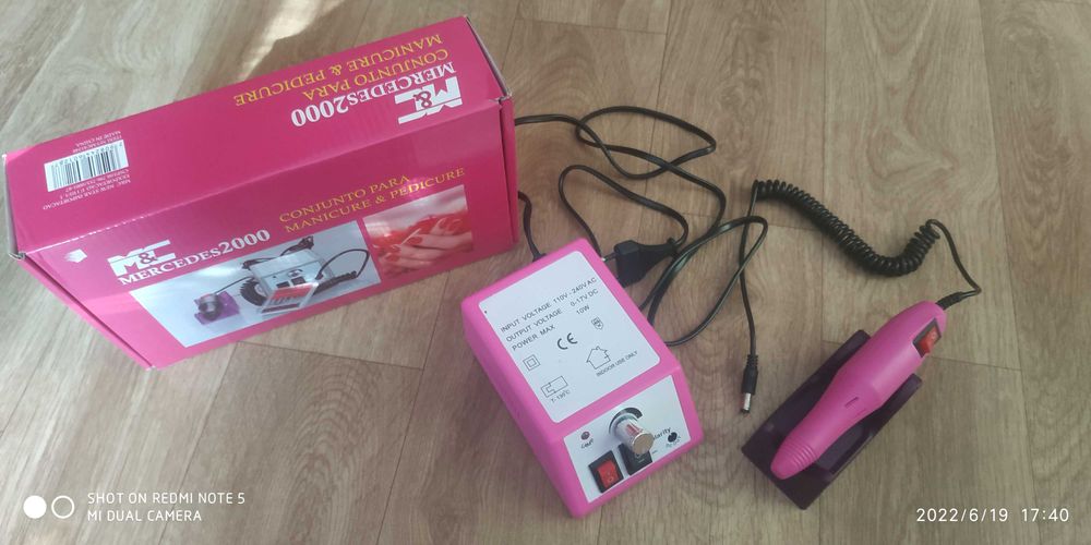 Фрезер для маникюра и педикюра Lina Mercedes DM-2000 10 Вт Розовый
