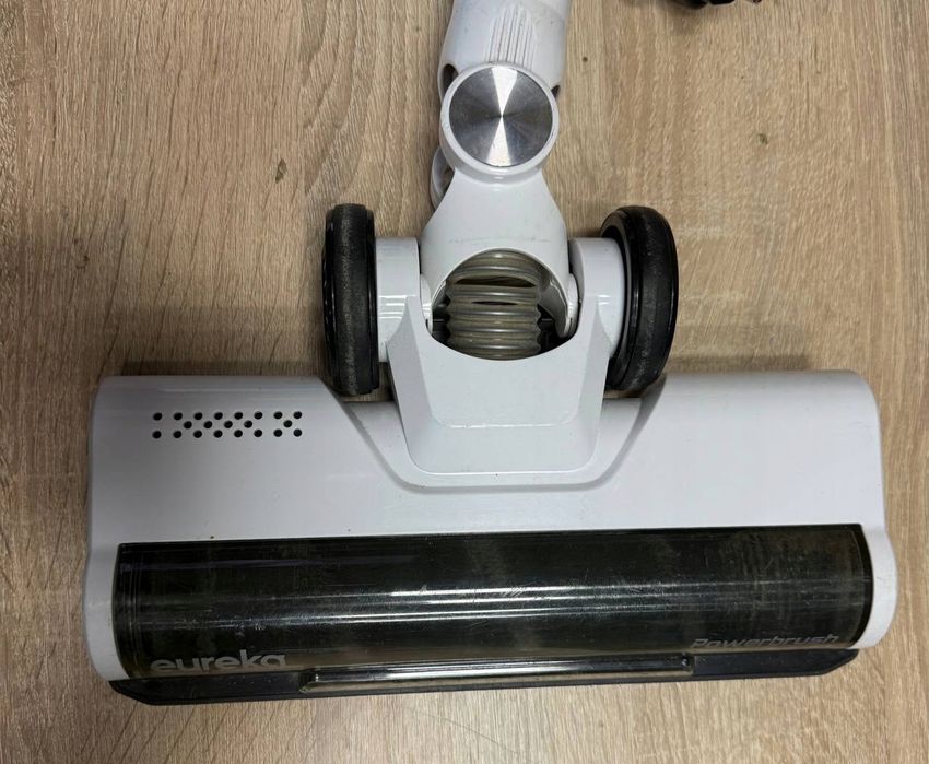 Szczotka do odkurzacza pionowy eureka