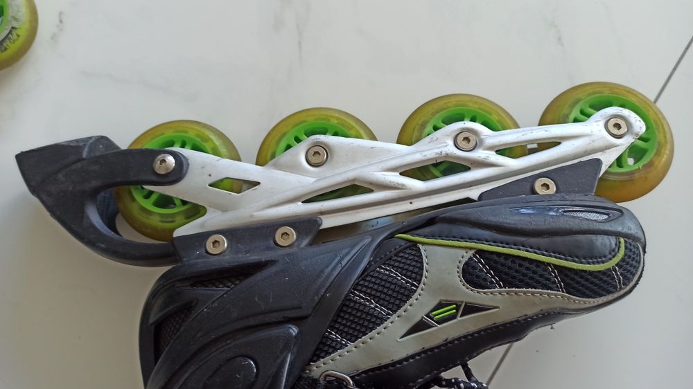 Łyżworolki rolki regulowane chłopięce dziecięce 35-38 s.db.+ ABEC-7