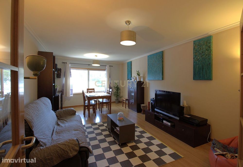 Apartamento T3 com Suite no Montenegro – Rés do Chão