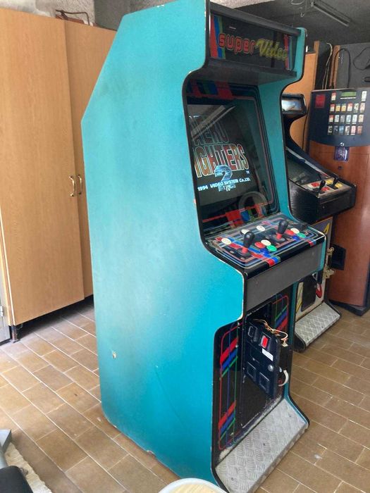 Máquina Video Arcade c/ Slot Neo Geo p/ 4 Cassetes
