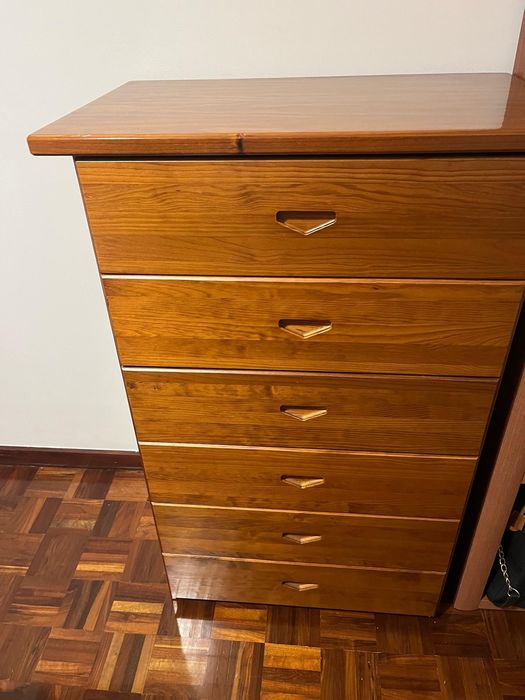 Mobília Quarto Pinho