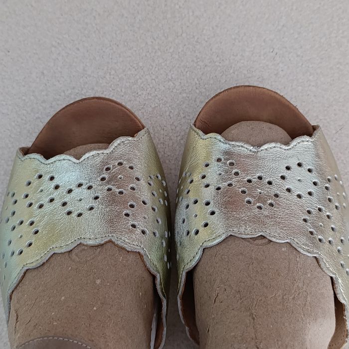 Eleganckie sandały złote, skóra naturalna 40 Maciejka