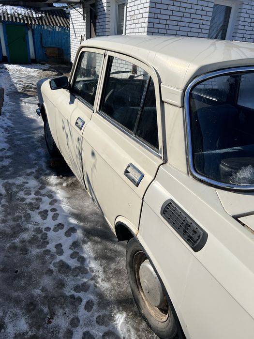 Продам Москвич 2140