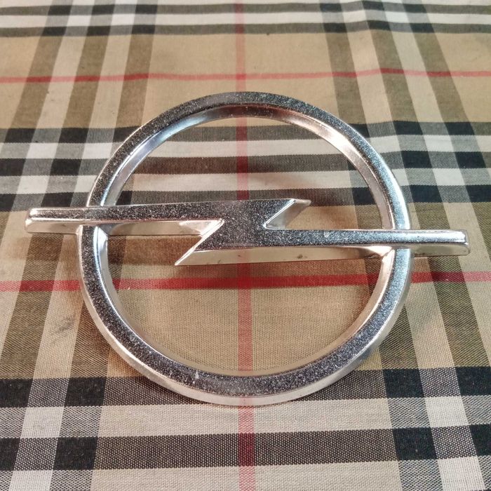 Emblema blitz Opel