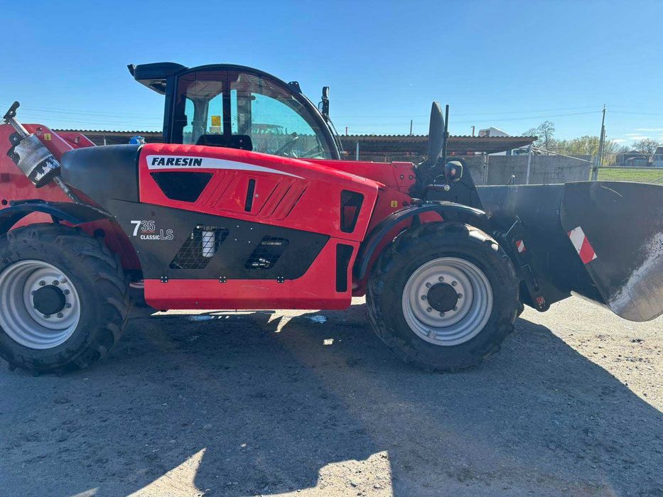 Навантажувач телескопічний FARESIN FH 7.35