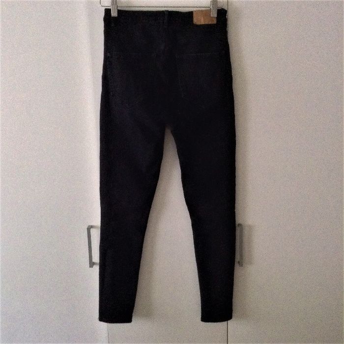Calças pretas zara