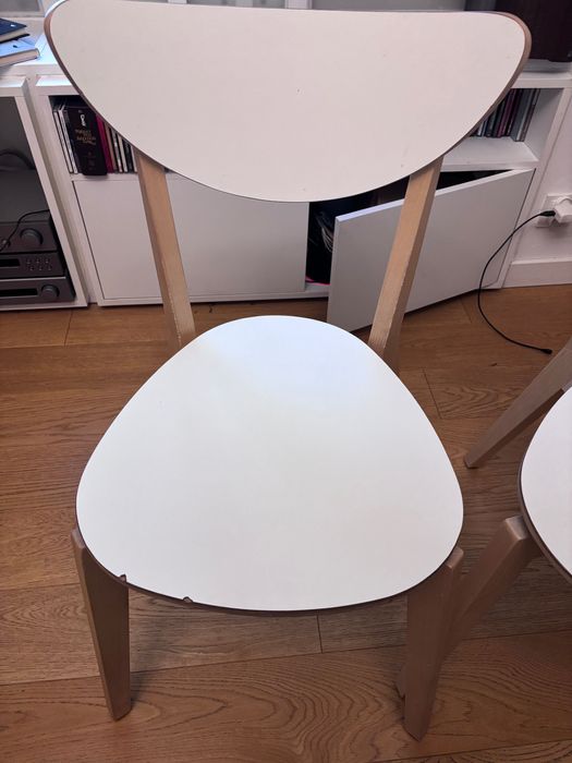 Nowoczesny stół + 4 krzesła