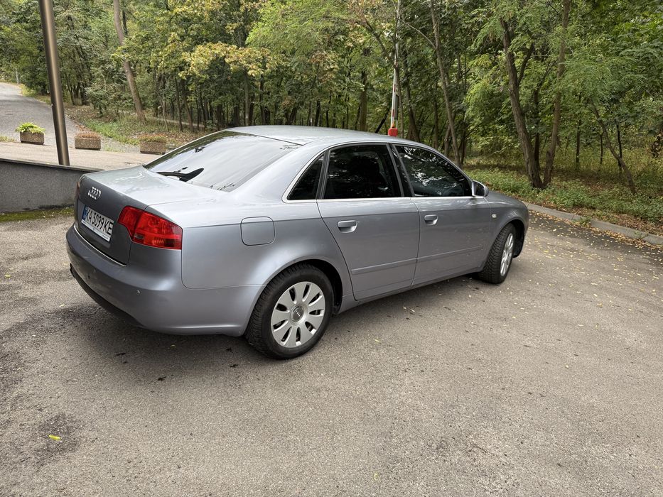 Продам Audi A4 b7 2.0 benz
